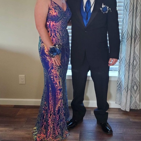 Prom dress Size 7 - Picture 1 of 3